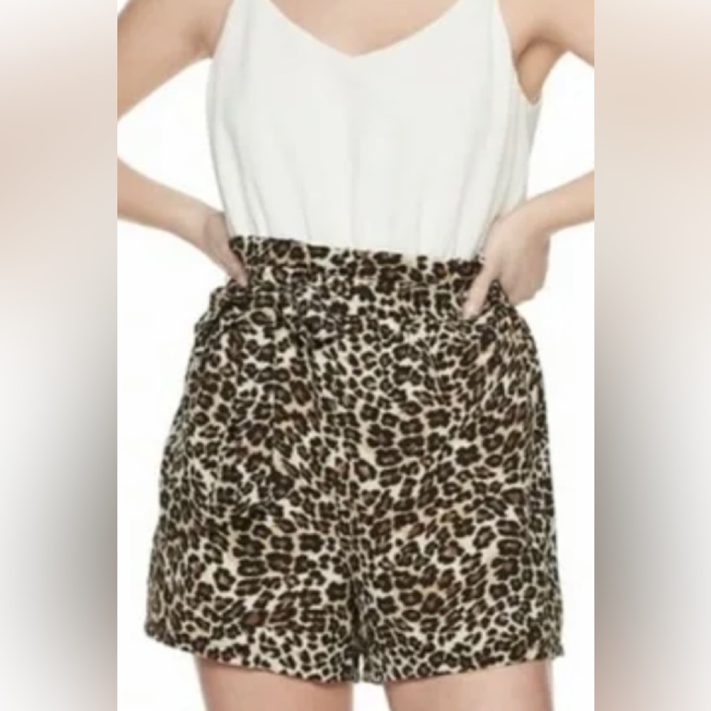Lily Rose Romper -Leopard print new without tags size large